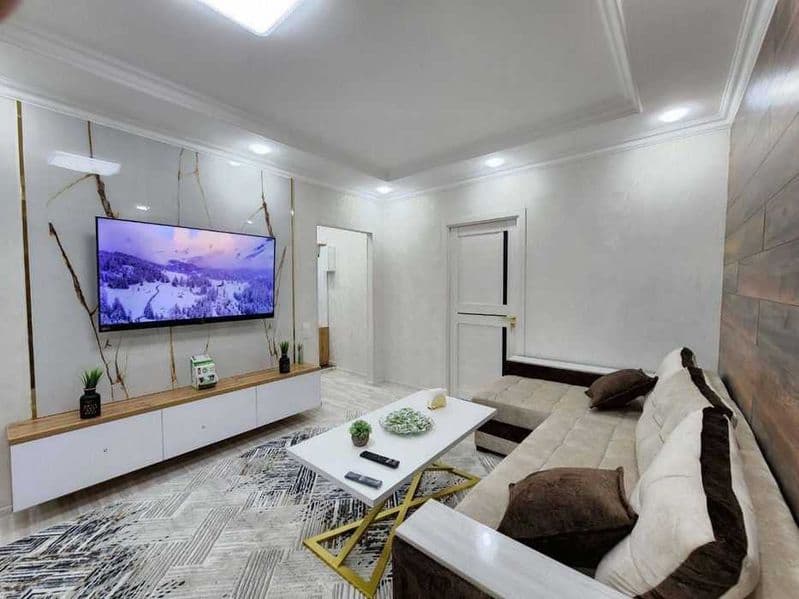 СРОЧНО СДАЕТСЯ !!!<br />
<br />
Район: Мирабадский<br />
Адр