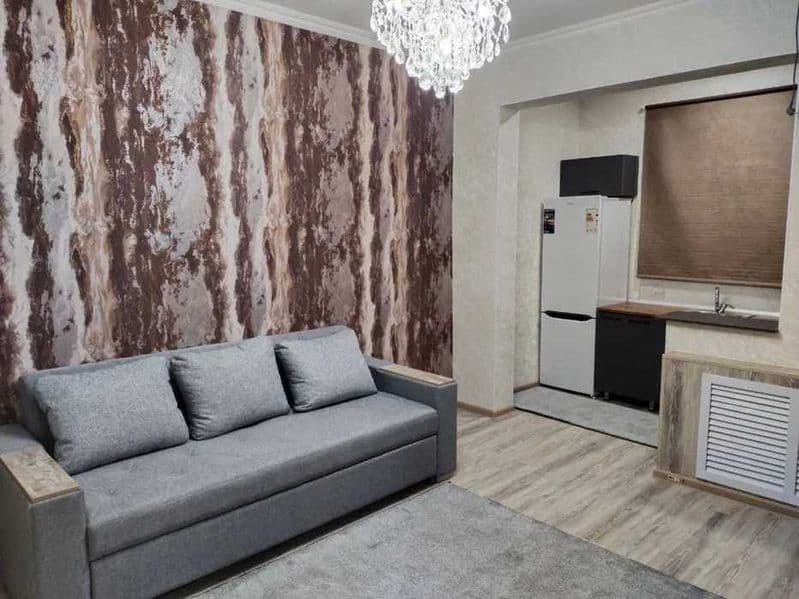 Район: ЧИЛАНЗАР<br />
Адрес: Чиланзар-12<br />
Ориентир: Фар