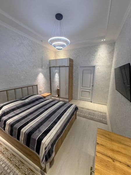 Сдаётся КЛАССНАЯ квартира<br />
<br />
• Район: Яшнабадский<