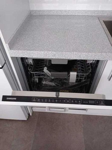 Сдаётся квартира<br />
Ориентир - госпитальный рынок<br />
Г — фото 2