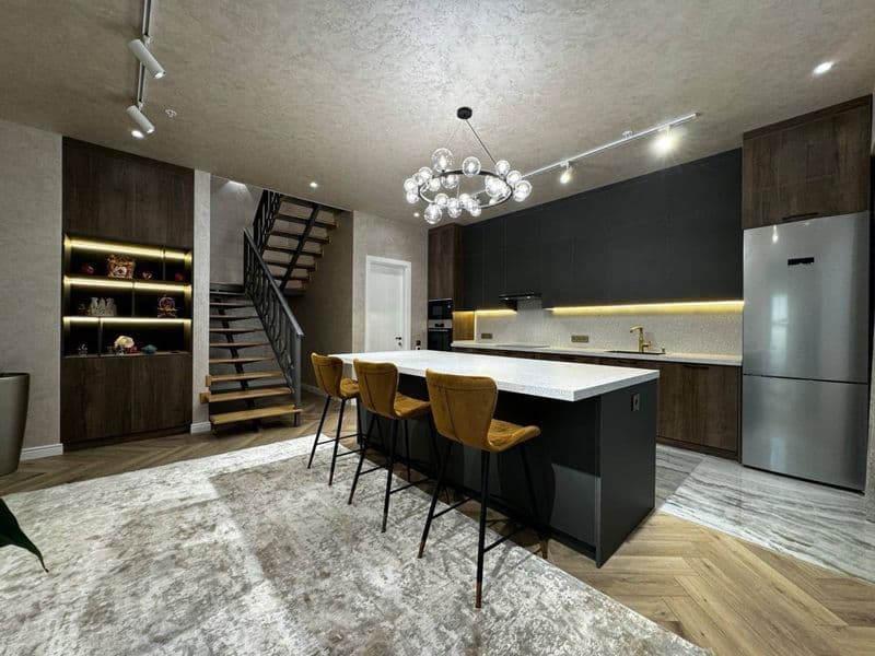 Мирзо Улугбекский район <br />
Жк Акай Сити <br />
Пентхаус 