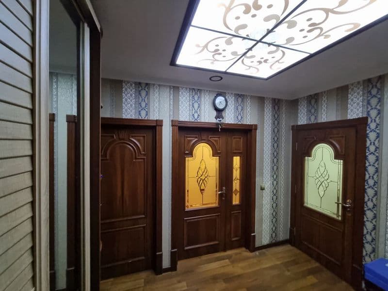 3 комнатная квартира <br />
Кирпич <br />
2/6 балкон <br />
 — фото 4