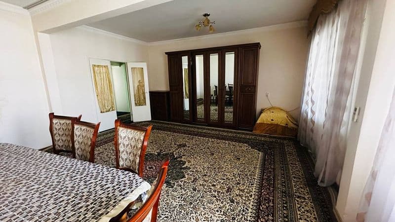 Юнусабад 10 квартал 3/4/5 вся техника есть ,сдается симейным