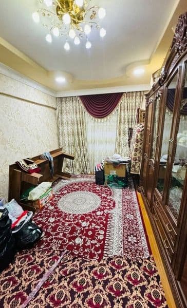 3 xona minor metroga 5 minutlik yo'l bollar kerak 1 kishi na