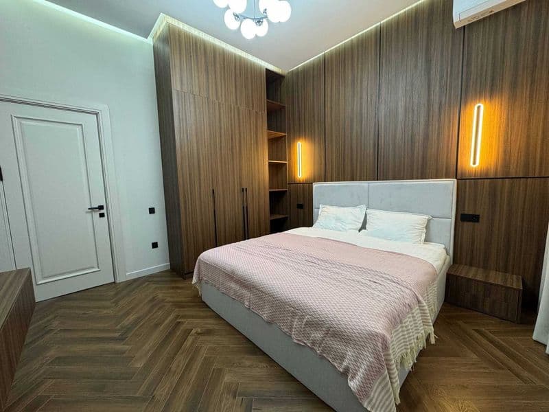 Информация о квартиры:<br />
• Тип: Аренда, Жилой<br />
• Ко — фото 4