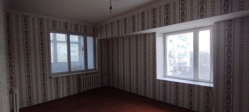 Yaxshi joylashuv atrofida maktab bogcha bog' bolalar mayfonc