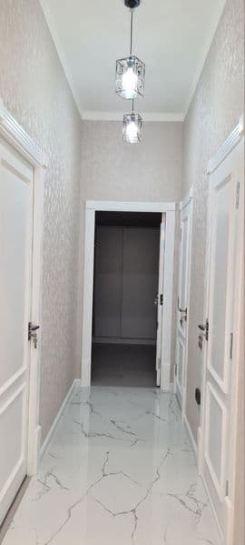 Парковка входит в цену рядом с подъездом — фото 2