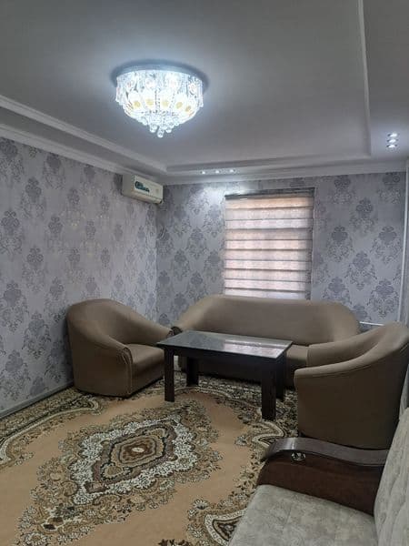 Рядом есть.<br />
Метро, дет сад, ТЦ Компас, вещ.базар, стр, — фото 4