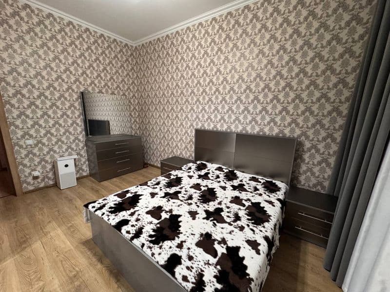 Сдаю в в аренду квартиру жк текстильный ( 2 линия) сзади жк 