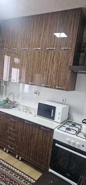 Sergili 5a da 3 xona uy ijaraga beriladi. Uyda hamma sharoit