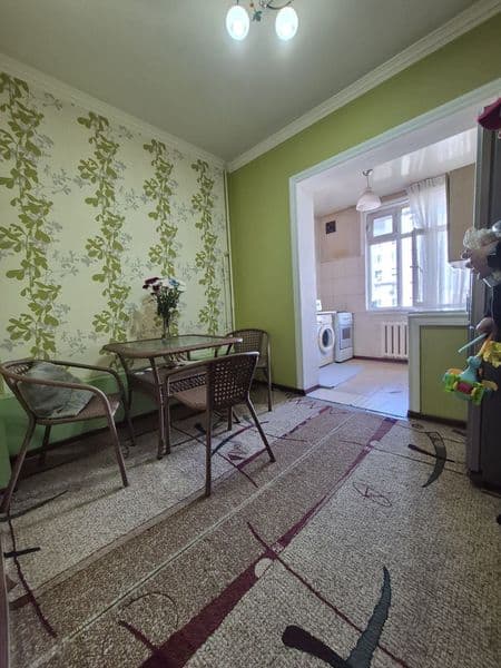 #489<br />
Сергели 8а<br />
2/5/9<br />
400 у е<br />
+99890