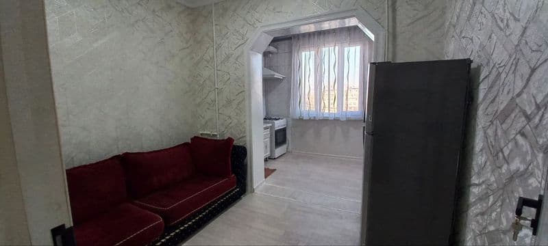 Здаю квартиру симейним 9 этажный дом 8 этаж 2 комнат оемонт  — фото 2