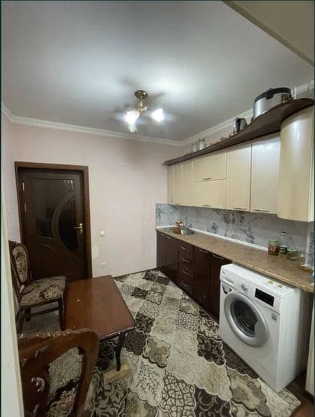 Ики хонали квартира, бу хонада бита одам туради ширик кире,  — фото 5