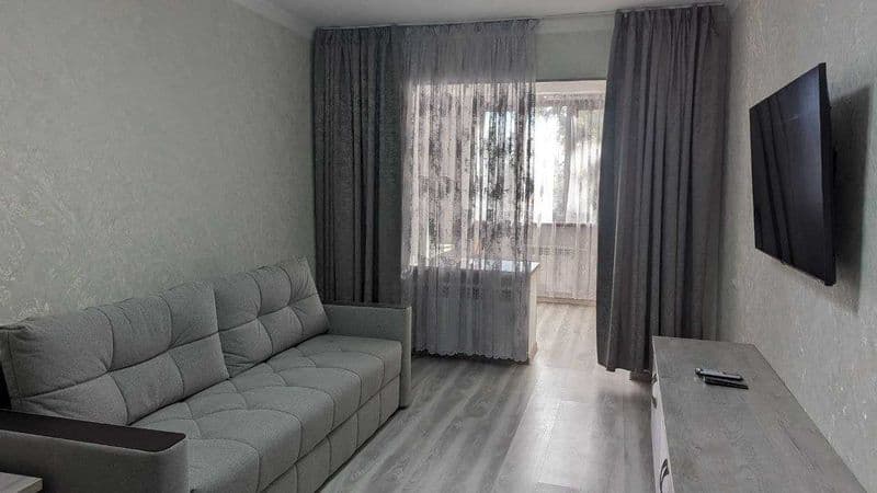 Сдается квартира после евро ремонта, никто не жил. 3 комн. н