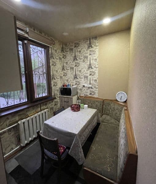 Arenda kvartira Mirzo Ulugʻbek tumani Eco bozor Feruza masiv