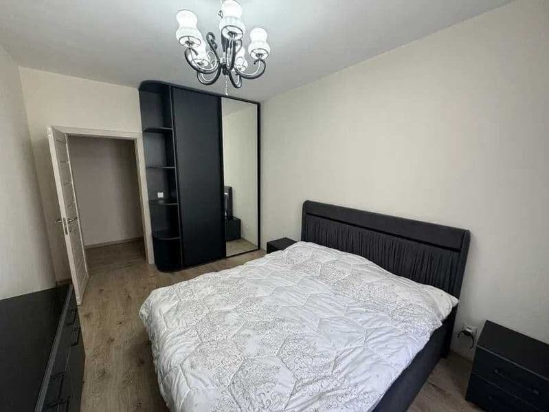 Shayhontohur tumani Moljal, Chorsu metrosi Chorsu bozoriga p