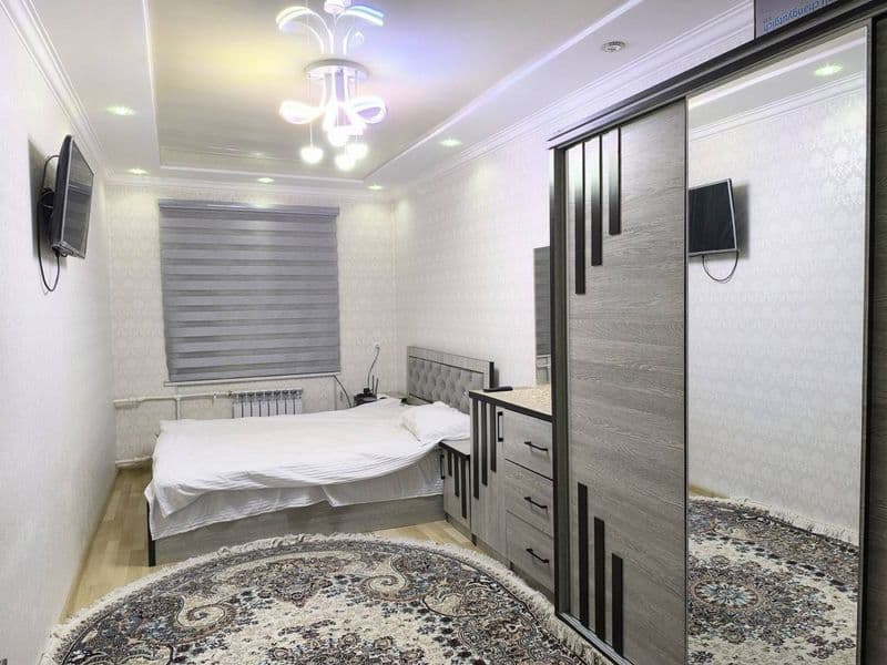 Аренда квартиры Чиланзар 2.    2/3/4  балкон 2*4.  <br />
Це