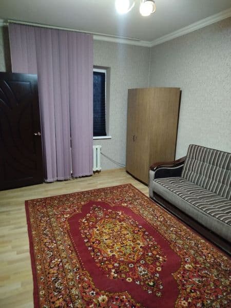 Аренда 1/2/5 Цена: 400$<br />
Семье, девушкам, парням <br />