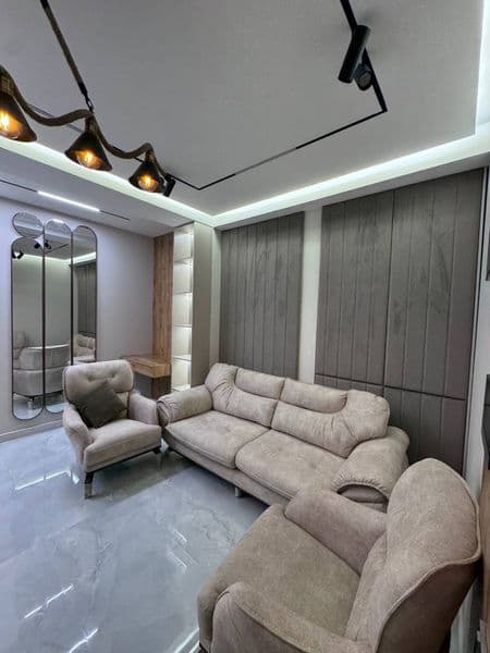 Сдаётся шикарная 1-комнатная квартира в Новостройка<br />
<b — фото 3