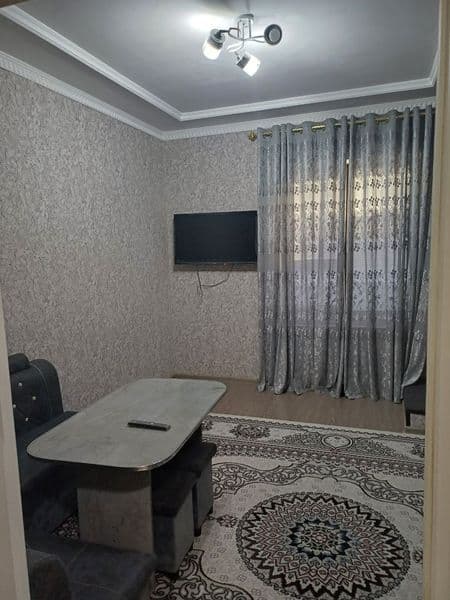 Срочно сдаётся 2× этажный коттедж с 2 комнатная <br />
Со вс