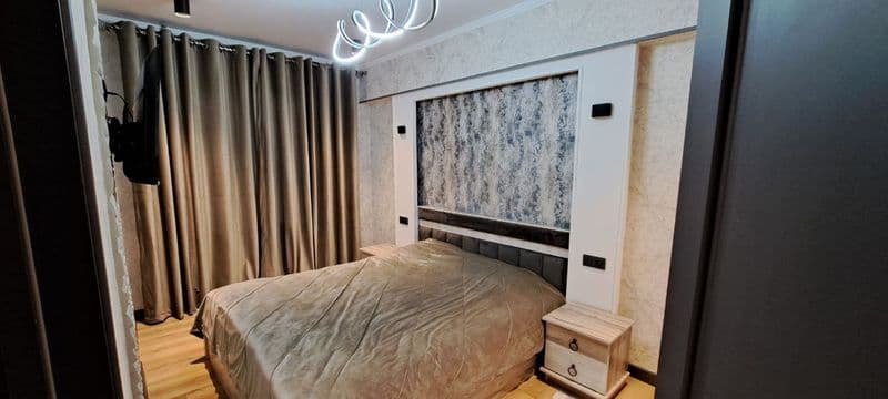 Сдается 2-комнатная Шикарная квартира<br />
<br />
-Район: Я