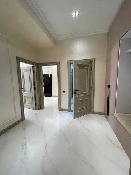 Мирзо Улуғбек метро бекати ва Бунёдкор стадиони яқинида жойл — фото 3