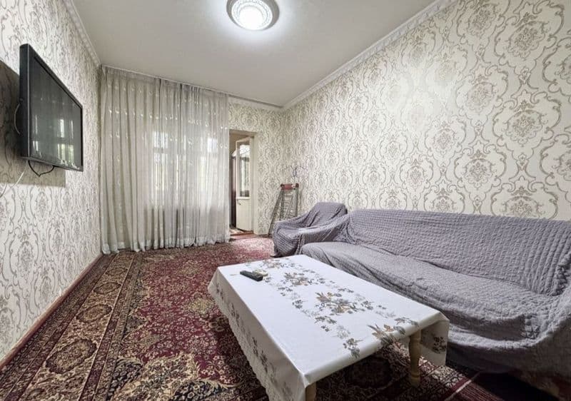 Сдаётся квартира рядом с базаром Кушбеги <br />
Все удобства