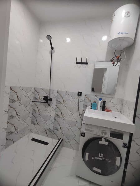 Sergeli tumanida 2/12/12 kvartira ijaraga beriladi. Yosh oil