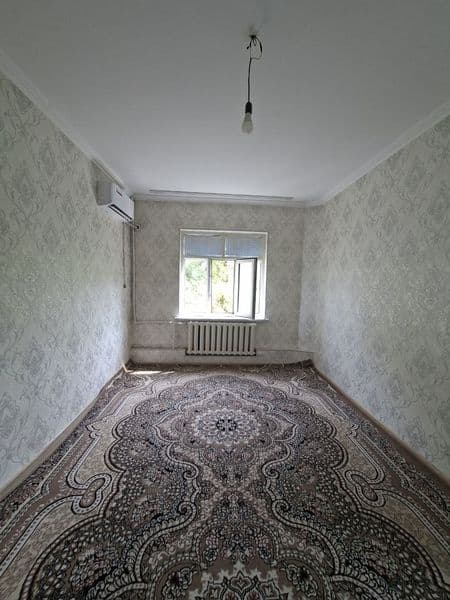 Qoraqamish 1/4 1xona 2 xona qilingan 300 srochni oilaga tops