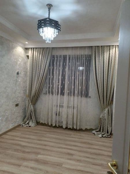 недалеко от метро Бодомзор.<br />
Этаж: 6/9<br />
Площадь: 6 — фото 5