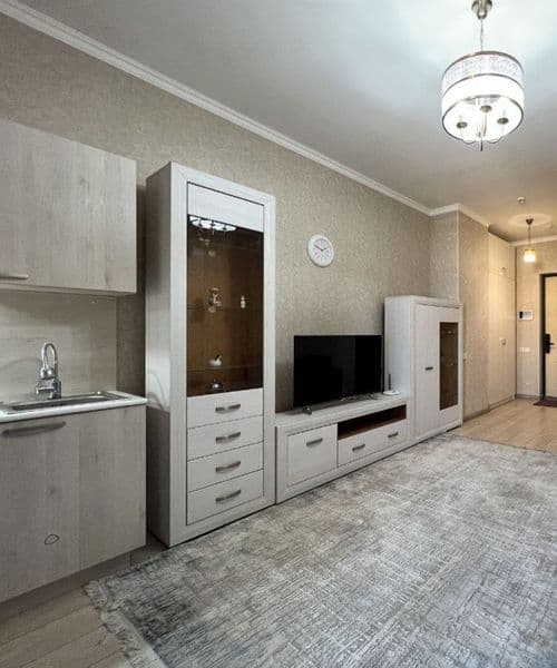 Аренда мирабадский район NRJ Айбек с ремонтом с обстановкой 