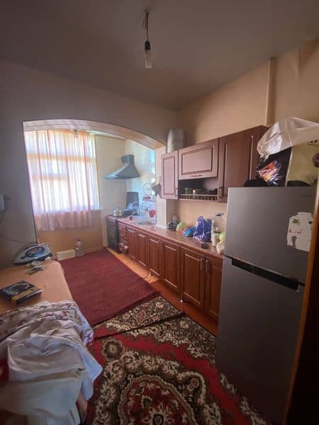 АРЕНДА метро тинчлик 2.хонали оилага берилади янги уй ремонт