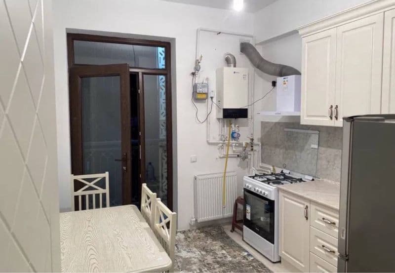 Район - Алмазарский<br />
Ориентир - Пожарка куча<br />
Комн — фото 2