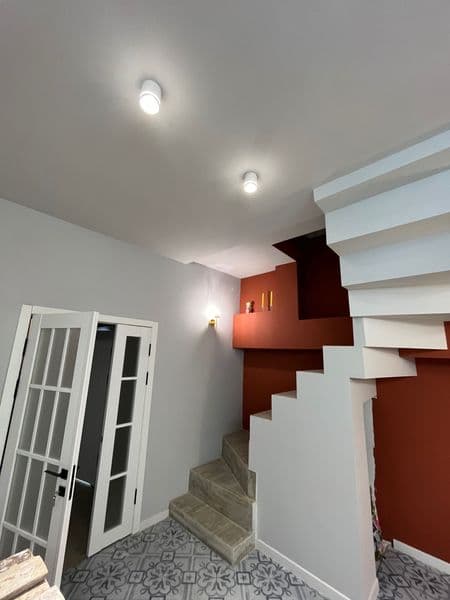 Dubleks yangi remontdan chiqqan xonadon,oʻgʻil bollarga ijar