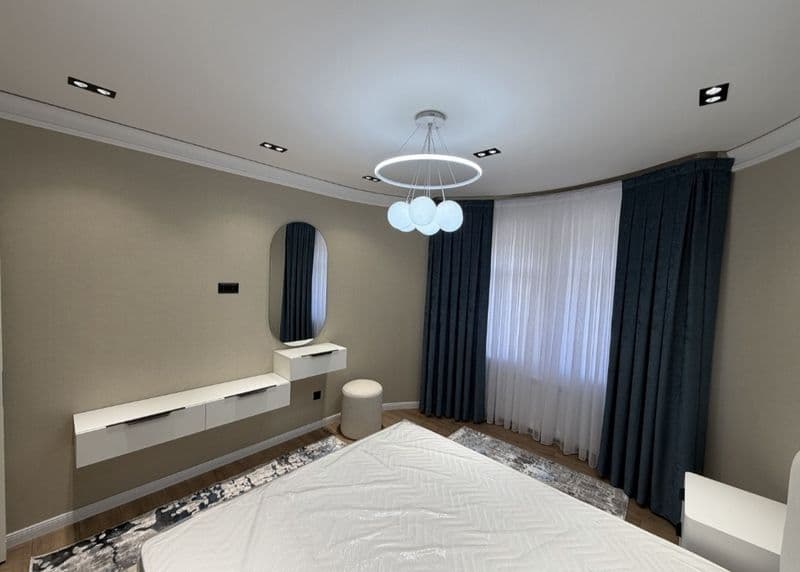 Аренда <br />
<br />
Цена 1300$<br />
<br />
Якассарай район — фото 4