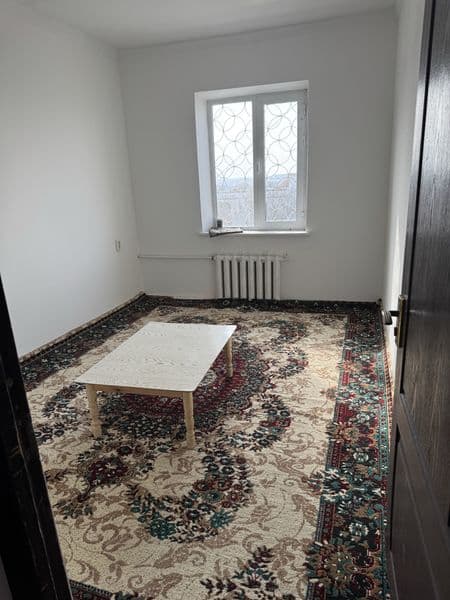 Сдается квартира Метро Беруний 4/9/9  с обстановкой <br />
Л — фото 2