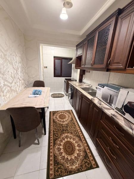 Olmazor 2/6/9 Cebzor<br />
Muljal G'ofur G'ulom metrosi , NB