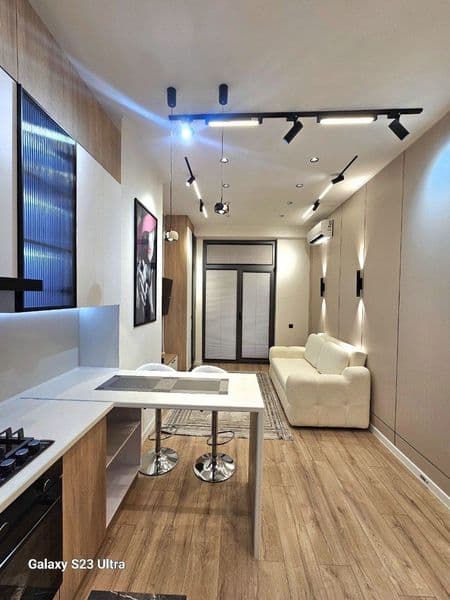 АРЕНДА КВАРТИРЫ <br />
Ц  2   АЛАЙСКИЙ БАЗАР <br />
Метро МИ