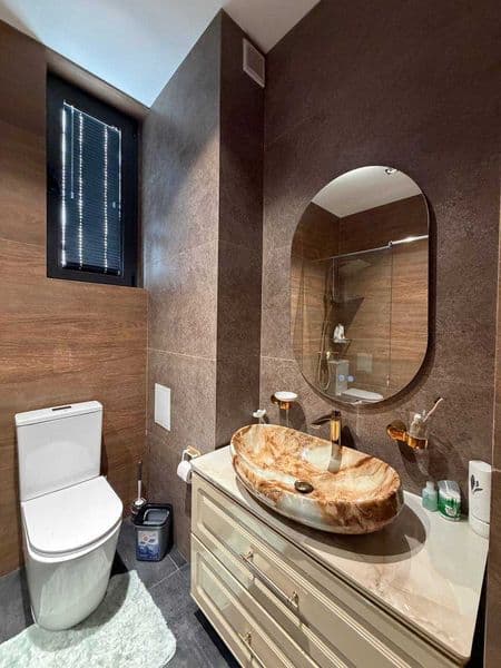 • Район: Мирабад<br />
• Адрес: Ойбек<br />
<br />
• 2х комн — фото 5