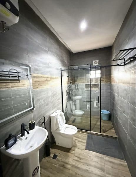 Novzada 2 xonali 5 etajli dom 2 etaj 58 kv<br />
<br />
9731 — фото 2