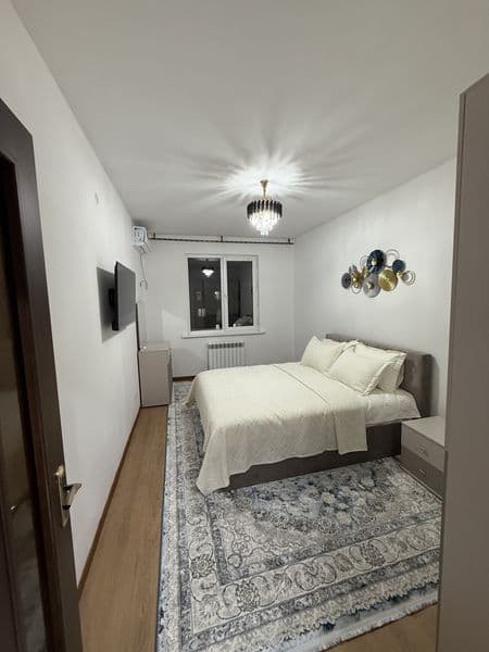 Arenda <br />
Choshtepa<br />
1 xona 7 etaj<br />
Oilaga <br