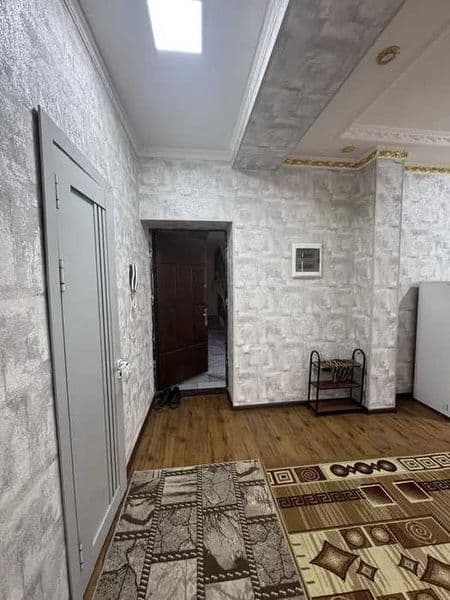 Сдаётся шикарная 2-комнатная квартира в Новостройка<br />
<b — фото 4