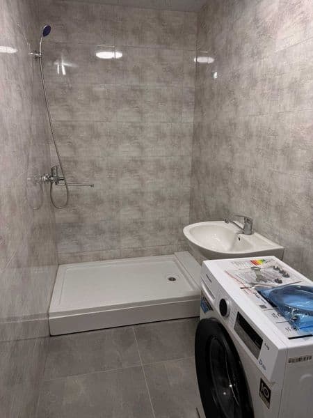 Ijara uchun yangi 2 xonali kvartira:<br />
<br />
Adres: <br — фото 5