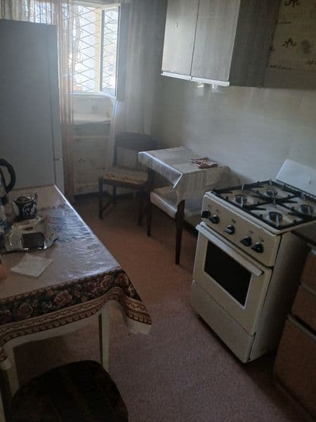 Сдам 2 комнатную квартиру на Ц-5 с  обстановкой и всеми удоб — фото 3