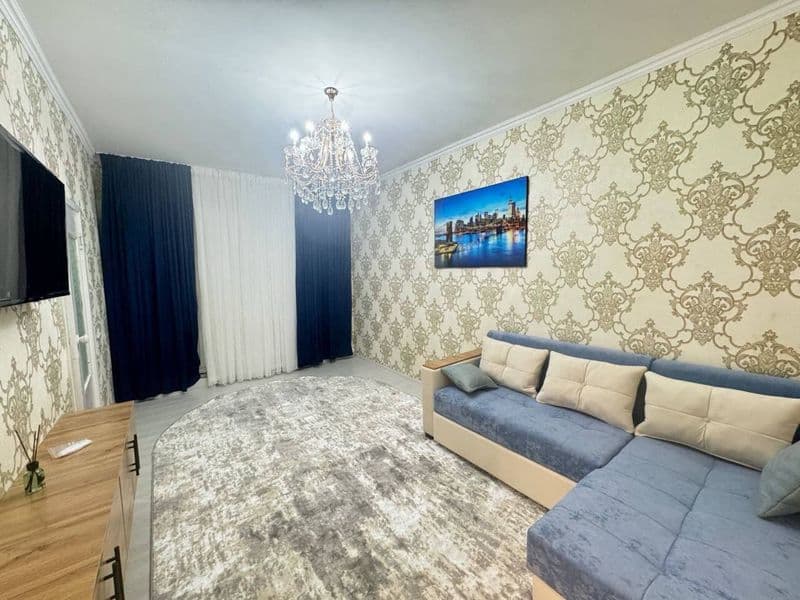 Имеется: стиральная машинка, wi-fi, телевизор, холодильник, 