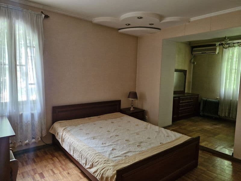 Однокомнатная квартира на третьем этаже находится на массиве — фото 3