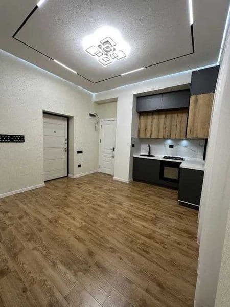 Район: Яшнабадский<br />
Адрес: Паркентский<br />
<br />
• К — фото 3