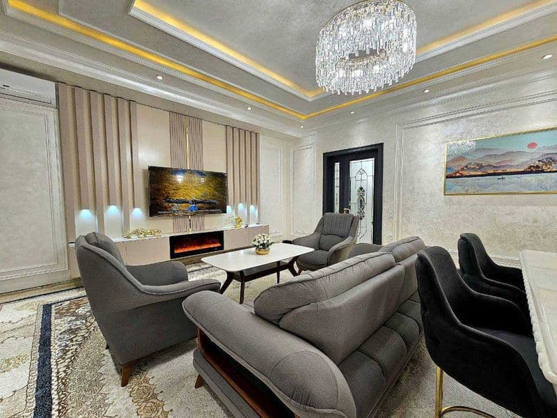 НОВОСТРОЙКА 4/3/10<br />
Махтумкули улица/<br />
Застройщик 