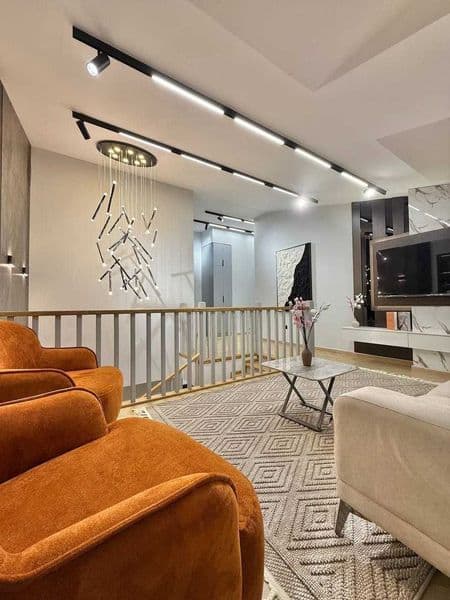 Жилой комплекс: Parisien <br />
Комнат: 4<br />
Этаж: 8+1<br