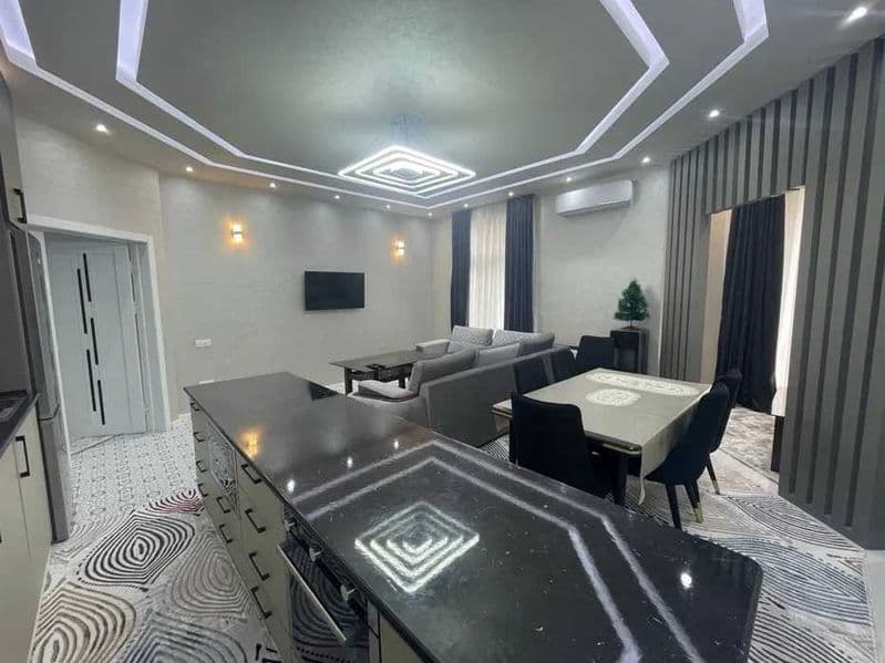 Район: Алмазар <br />
Адрес: метро Беруни<br />
<br />
• Ком — фото 2